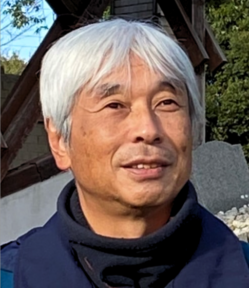 Kenichi Takai; Tetsuya Hirade; Kei Saito 